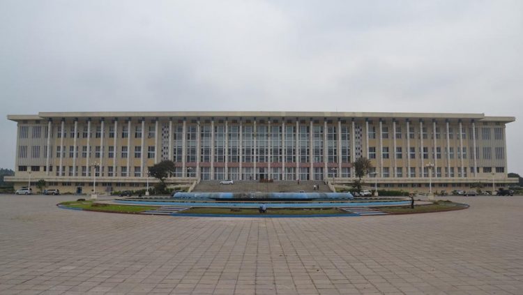 parlement-rdc-palais-peuple_0