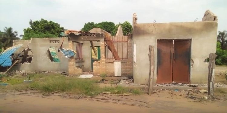 A destroyed house in Yumbi 2 - 2019 - IRRI
